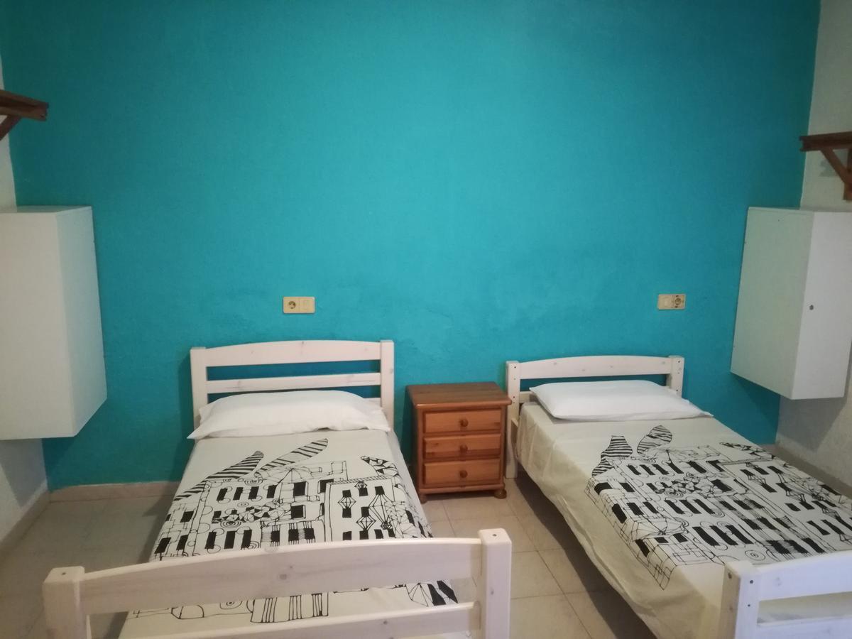 Surfhouse Hostel Famara Teguise  Esterno foto