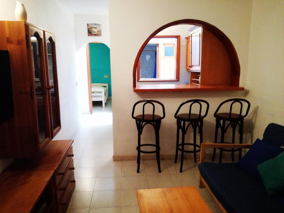 Surfhouse Hostel Famara Teguise  Esterno foto
