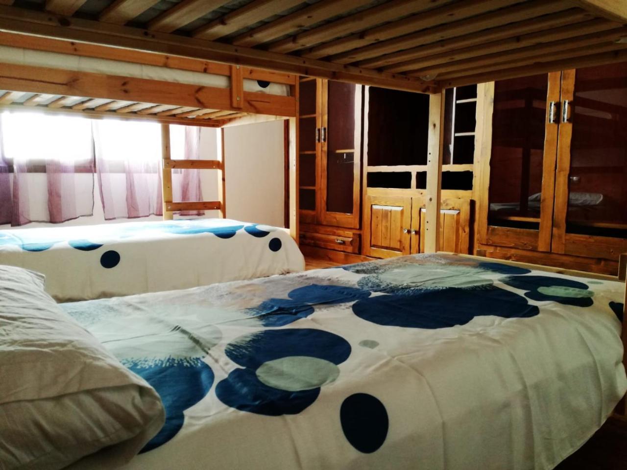 Surfhouse Hostel Famara Teguise  Esterno foto